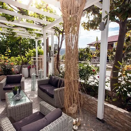 アパート Muses *