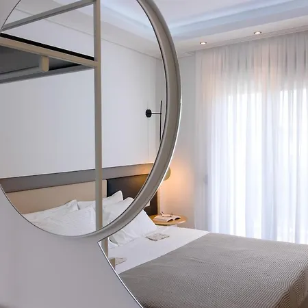 Muses アパート ポトス